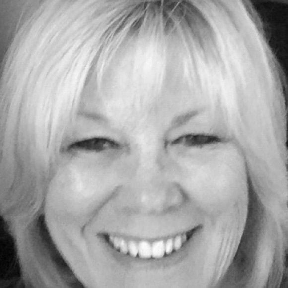 Meet your Posher, Sherry - Picture 2 of 2